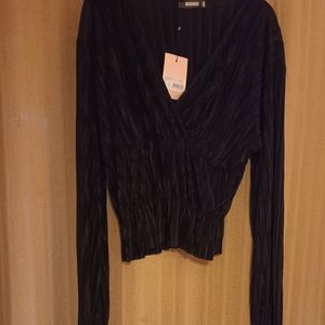 Frill plunge women's top